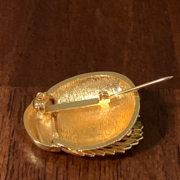 Winged Golden Ladybug Brooch with Crystal Eyes, Vintage - Picture 8 of 8